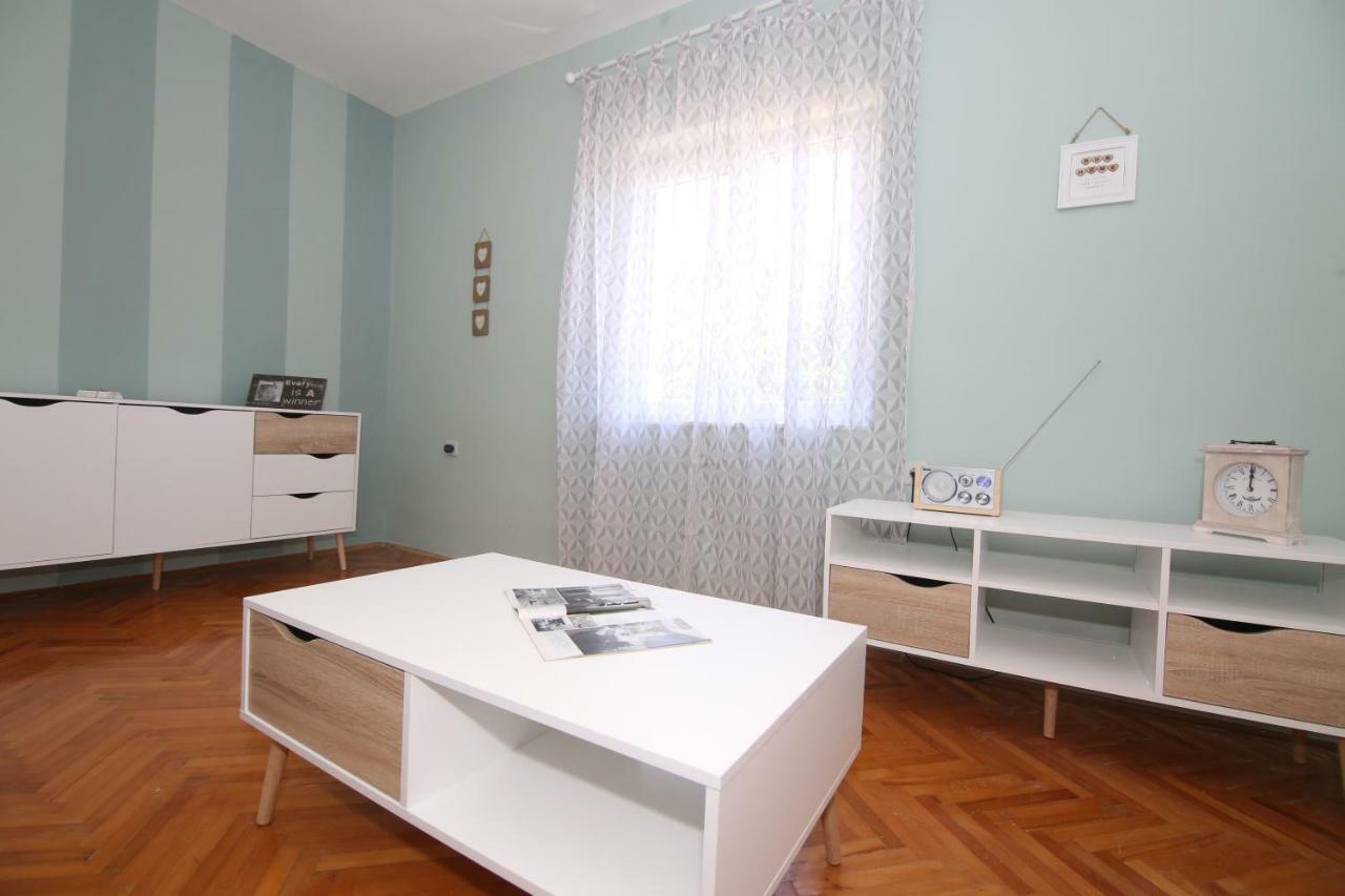 Providenca Apartment Vinisce Ngoại thất bức ảnh